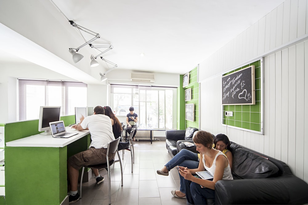 Madvibes Hostel 46/60