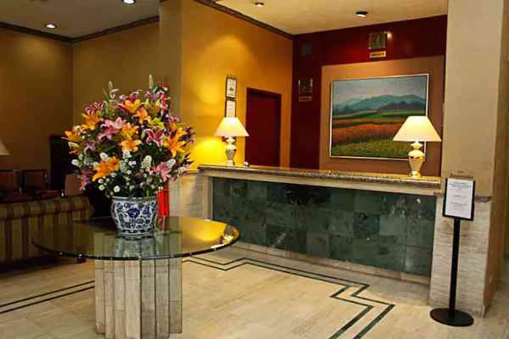 Pedregal Palace 6/63