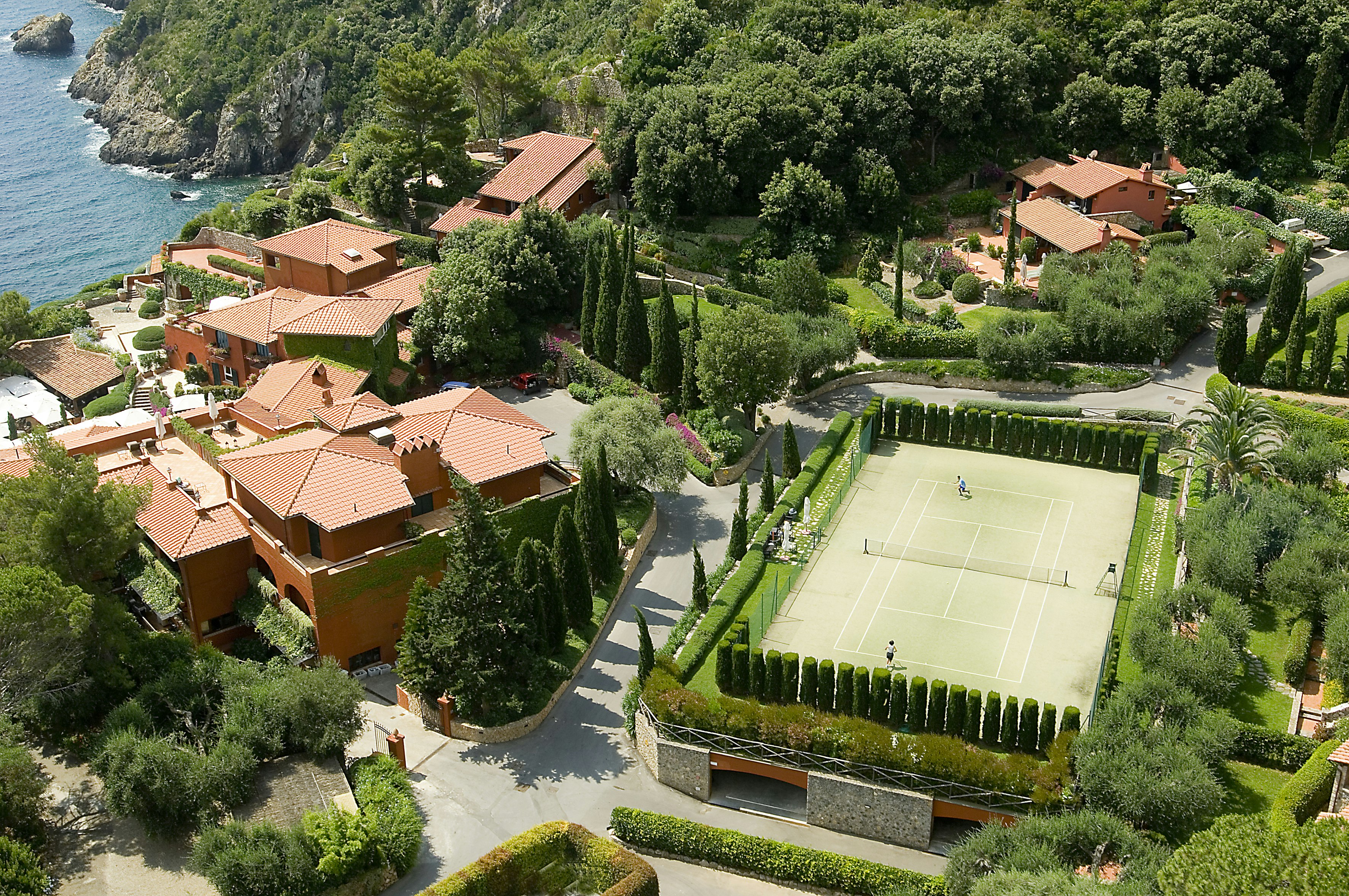 Hotel Il Pellicano 8/83