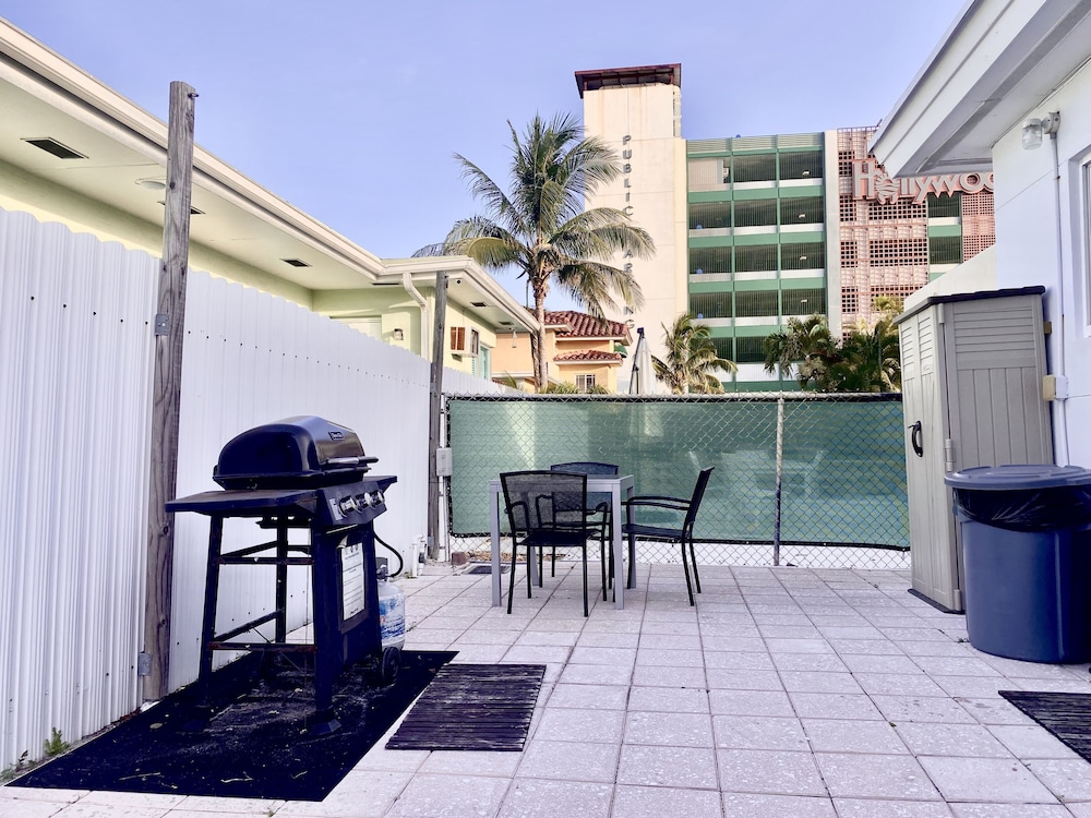 Ocean Sound's Hotel 15/17