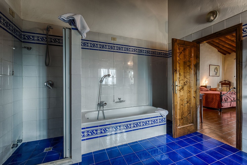 Villa Campestri Olive Oil Resort 47/48
