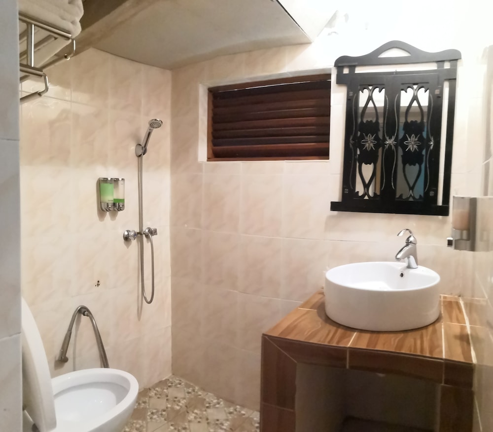 Kembara Resort 54/56