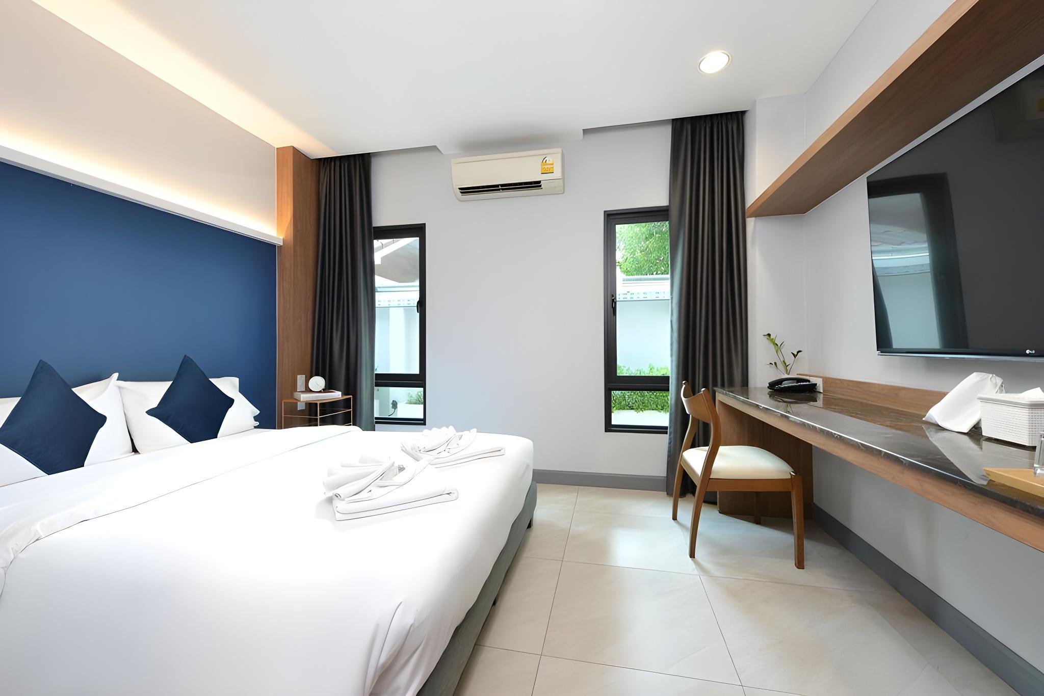 Room, Single