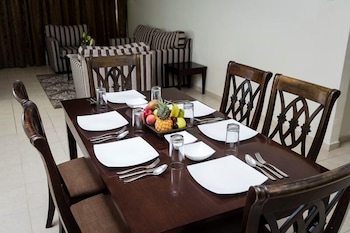 Arabian Dreams Hotel Apartments 19/21