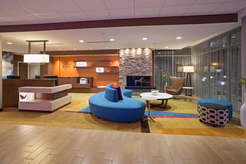 Fairfield Inn Suites Burlington 29/44