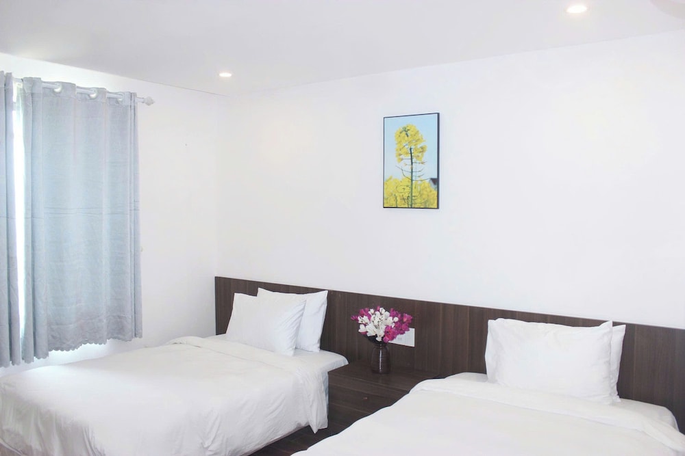 Hidden Charm Hotel 13/50