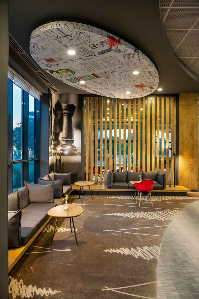 IBIS ISTANBUL TUZLA HOTEL 41/48