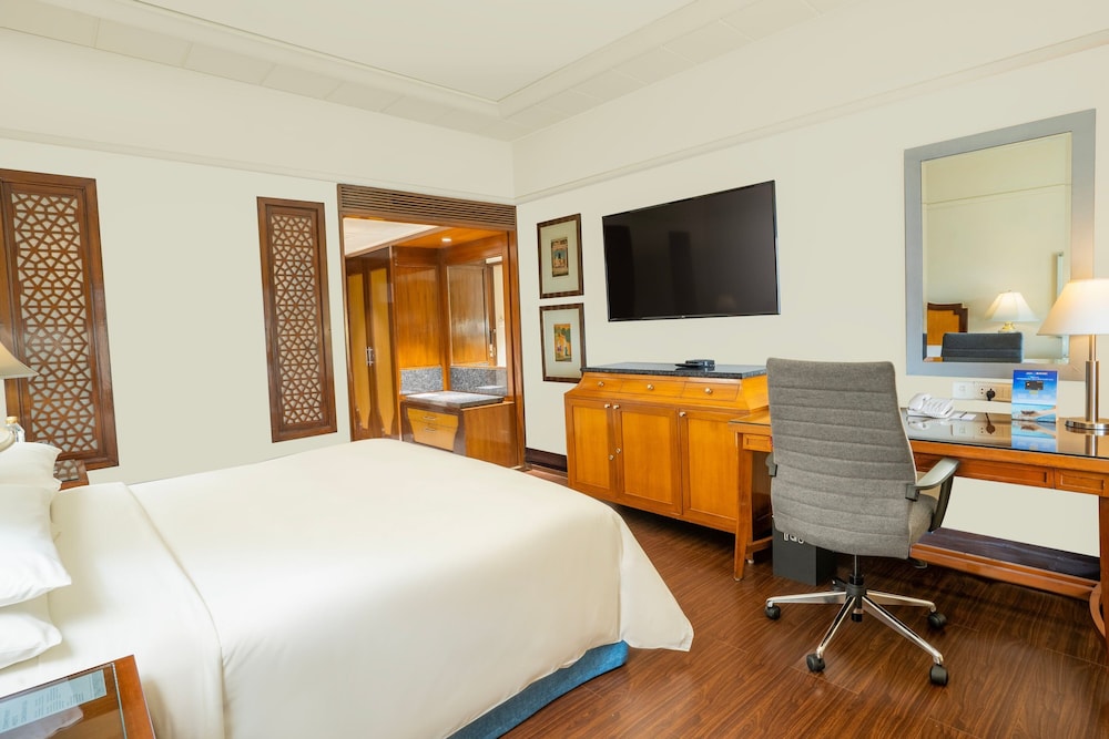 غرفة تنفيذية بسرير كينج، Hyderabad Marriott Hotel And Convention Centre 4/9
