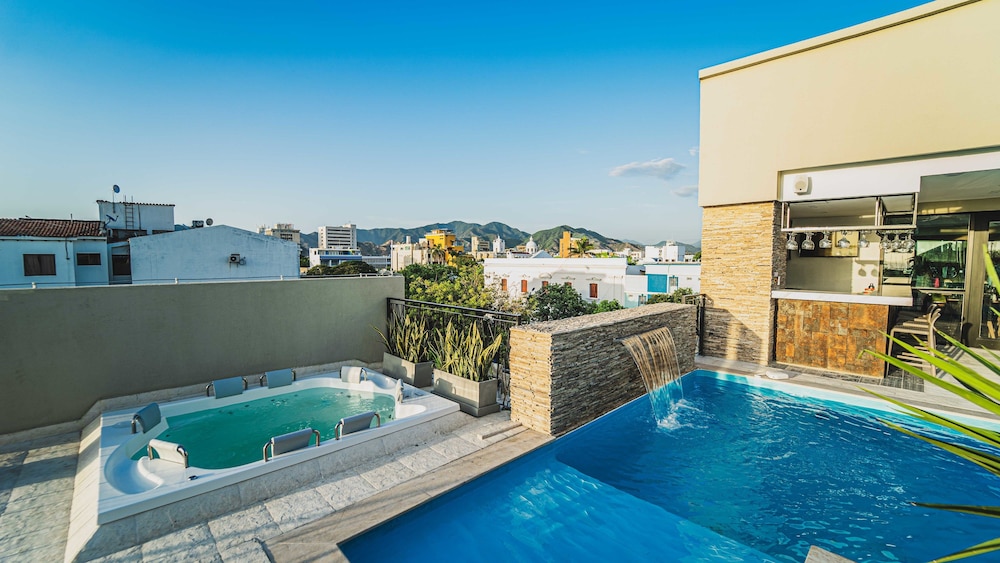 Alko Hotel Cotona 34/55
