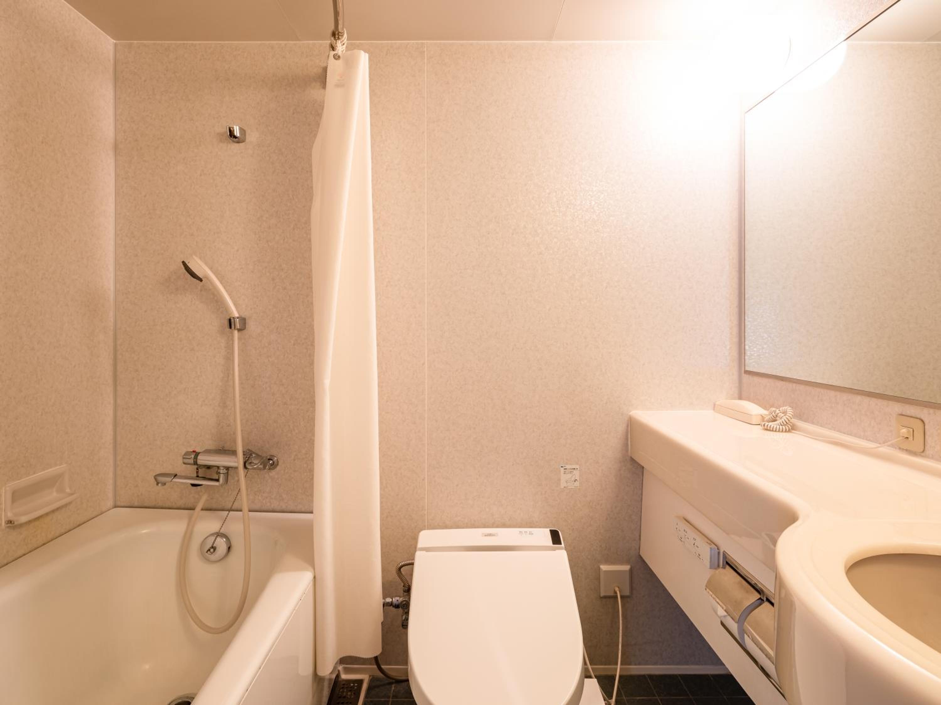 Room, Single, Comfort Inn Tokyo Roppongi 6/17