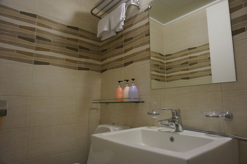 Standard, Twin Beds, HOTEL QB SEOUL DONGDAEMUN 6/6