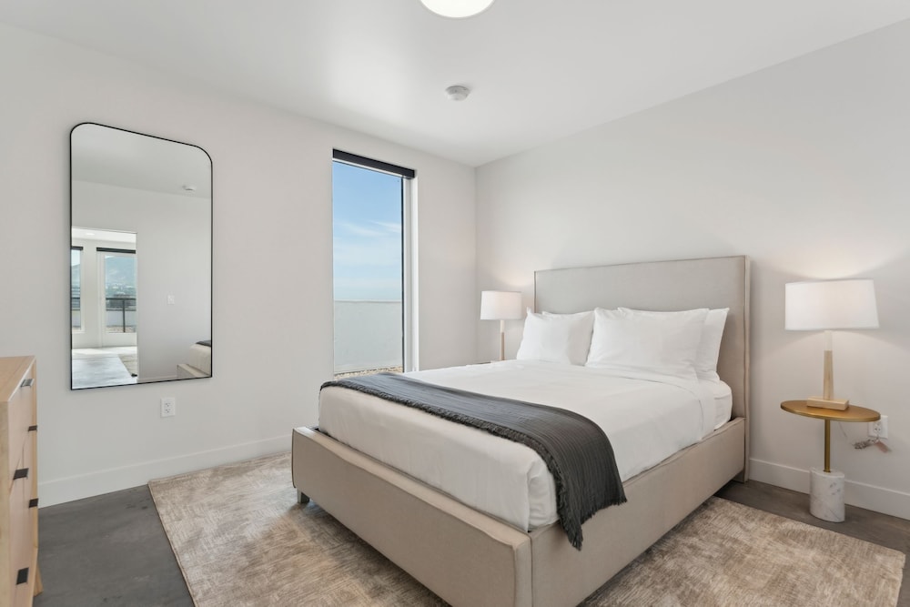 Placemakr Salt Lake City Downtown, Apartments by Hilton 12/50