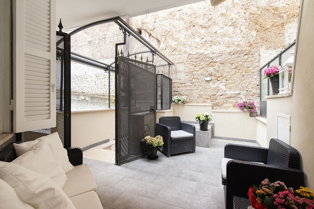 Canova Rooms 29/42