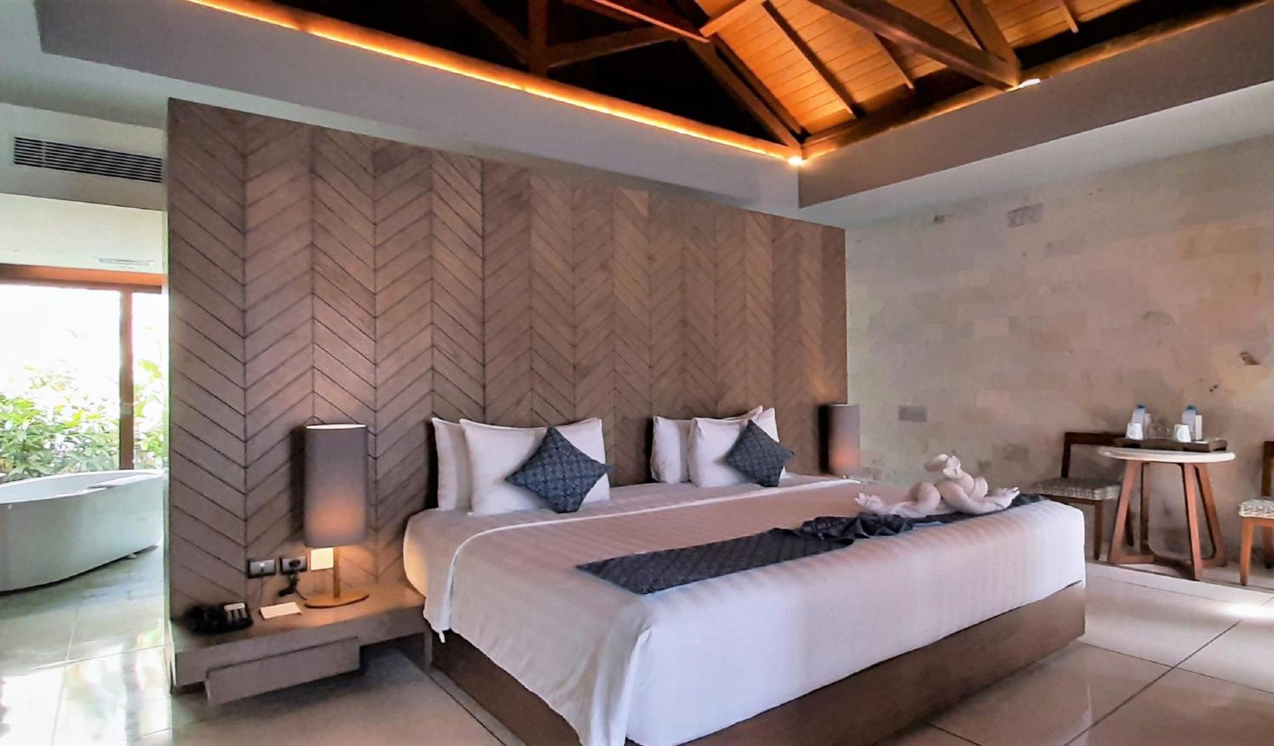 1 Bedroom, Villa, King Bed, with Pool