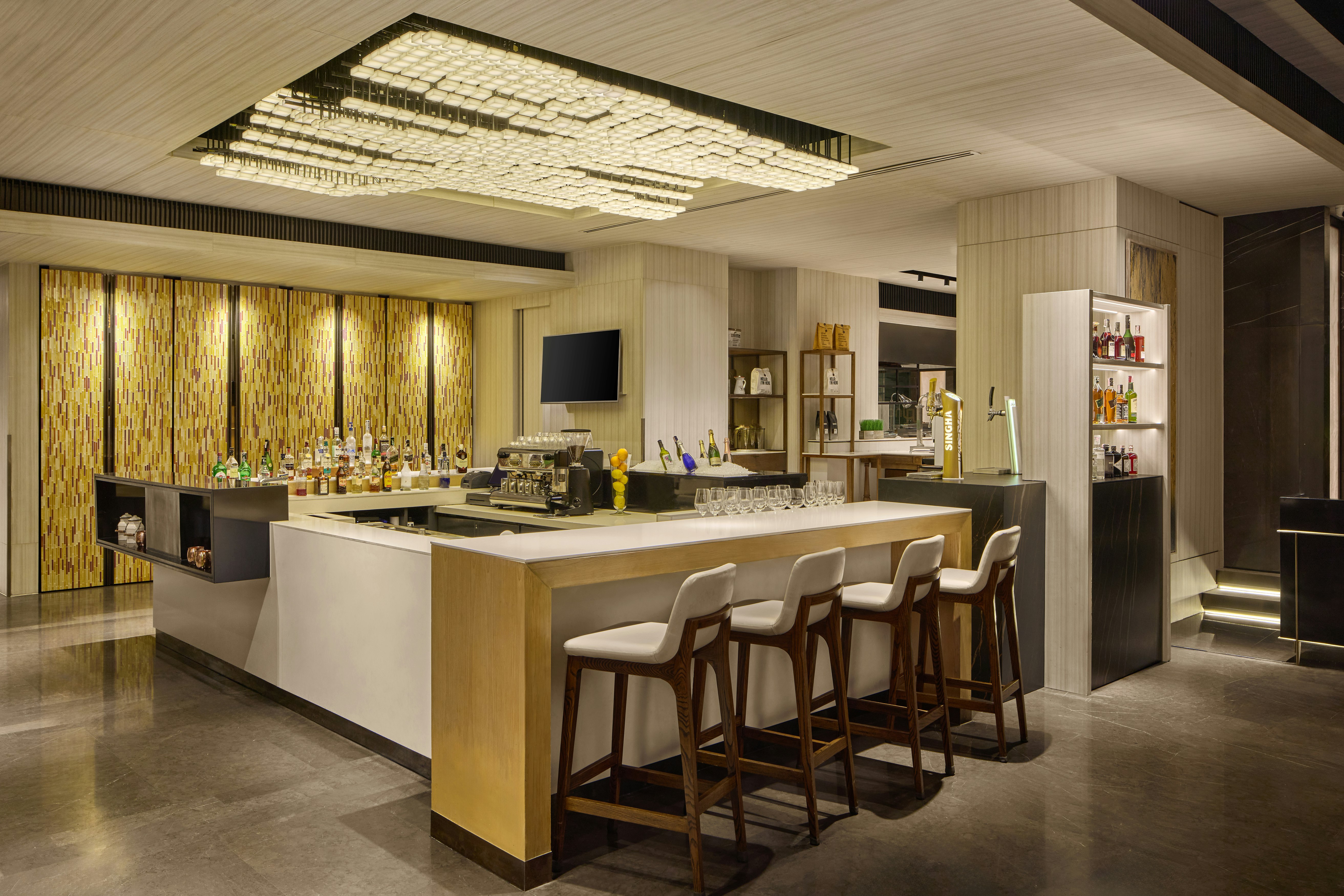 Doubletree By Hilton Bangkok Ploenchit As Formerly Majestic Grande Sukhumvit 37/51