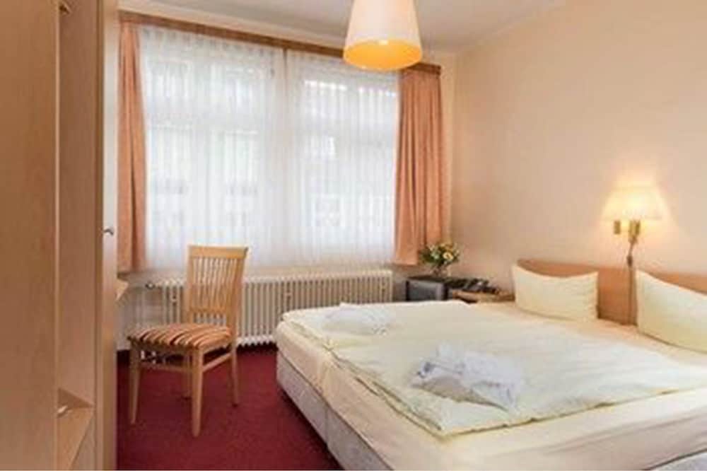 Hotel Benn 28/46