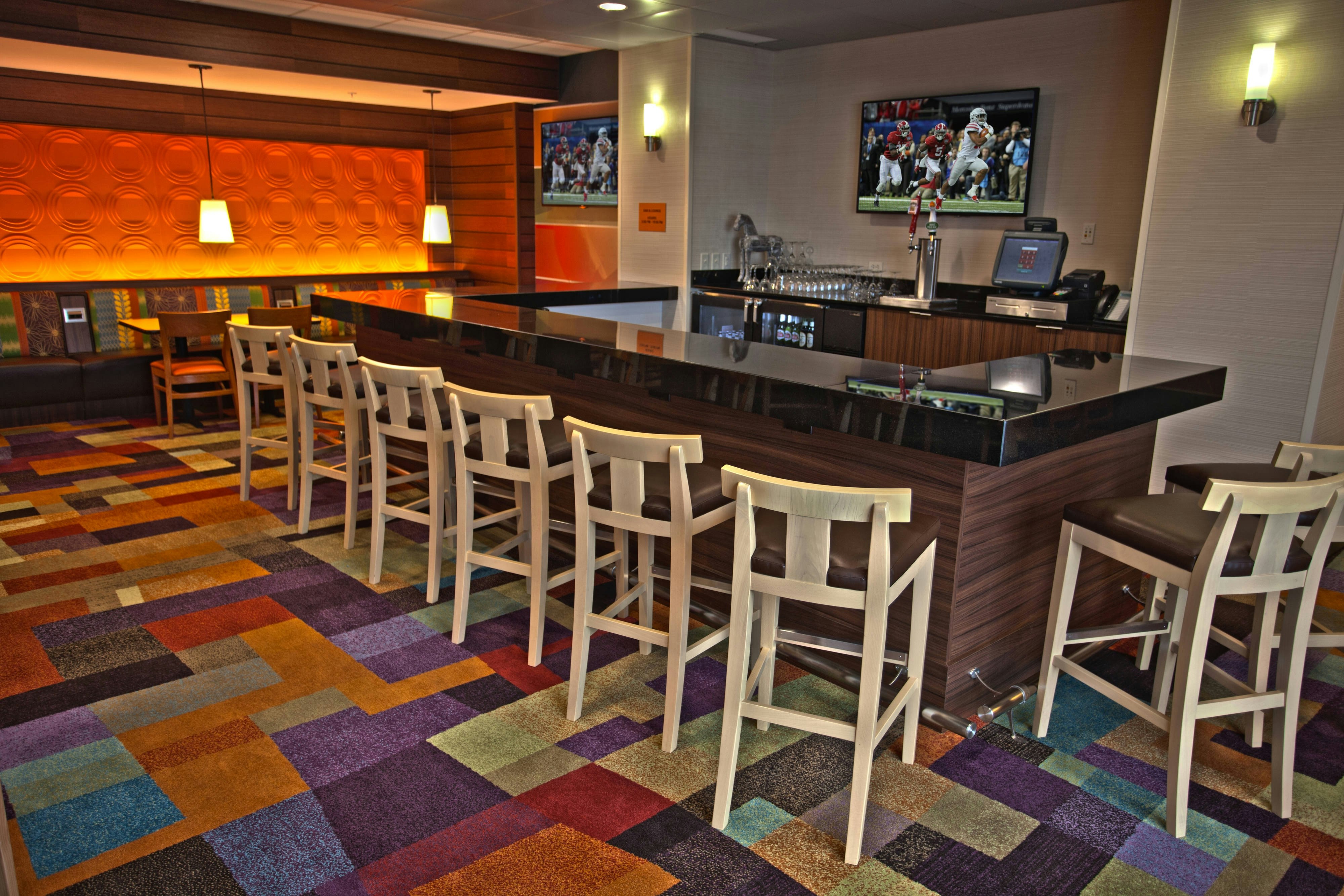 Fairfield Inn & Suites By Marriott Columbus Airport 12/18