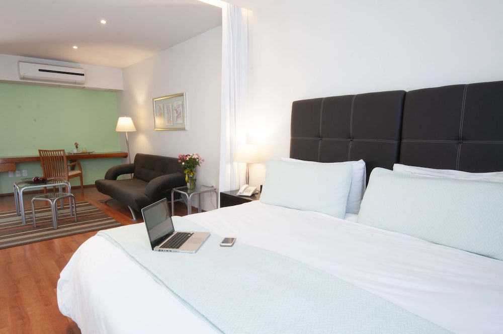 Lombardo Suites 13/50