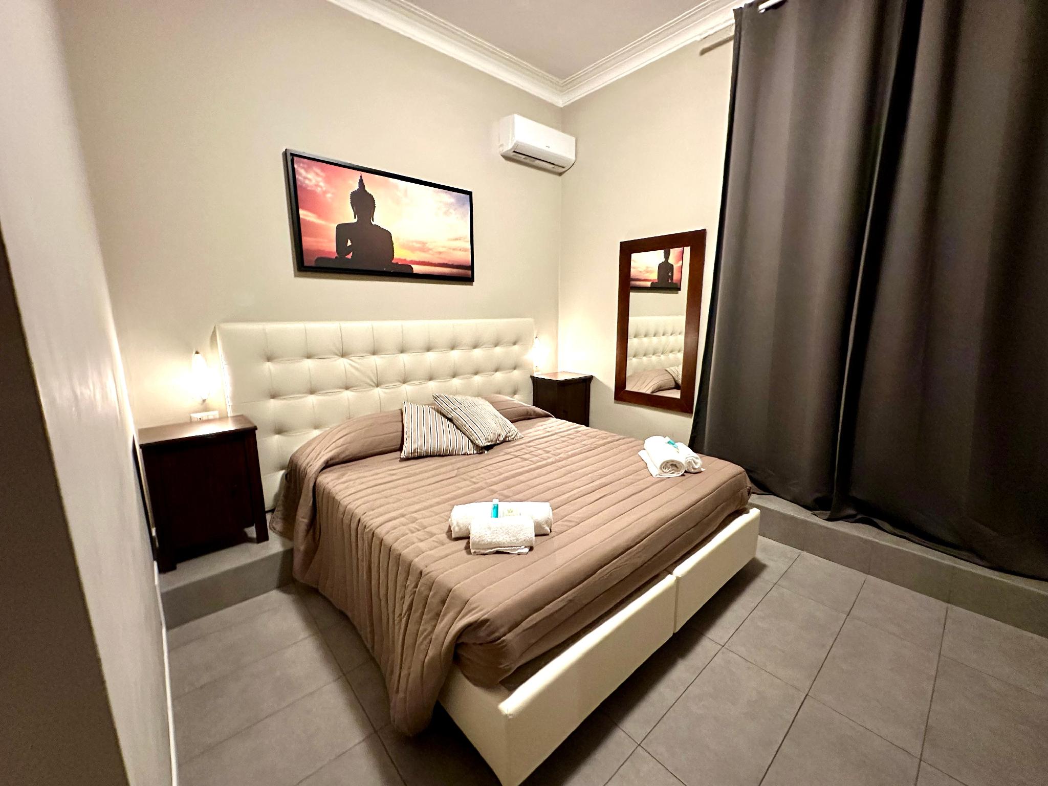 Standard, Triple, 1 Queen and 1 Single or 3 Single Beds, City View