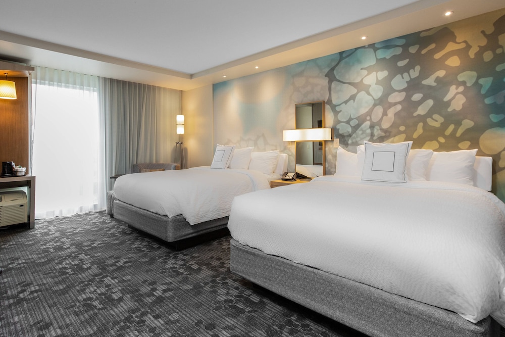 Courtyard By Marriott Jonesboro 12/37