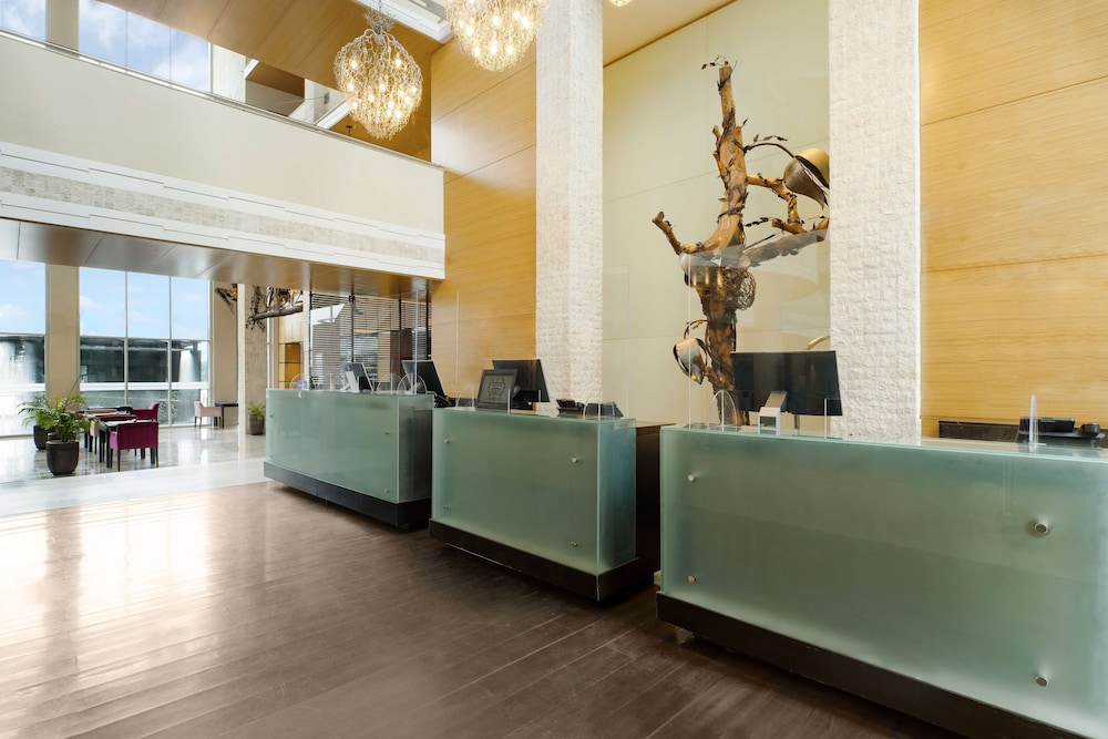 Radisson Blu Anchorage Hotel 8/84
