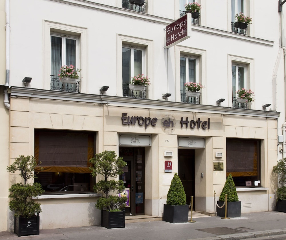 Europe Hotel Paris Eiffel in PARIS