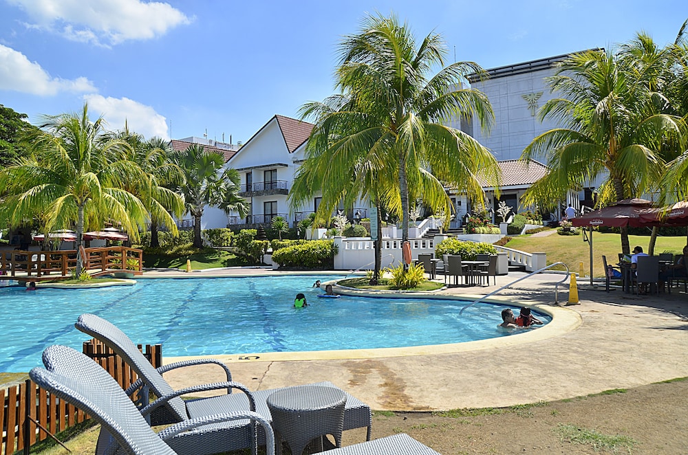 Thunderbird Resorts - Rizal 5/70
