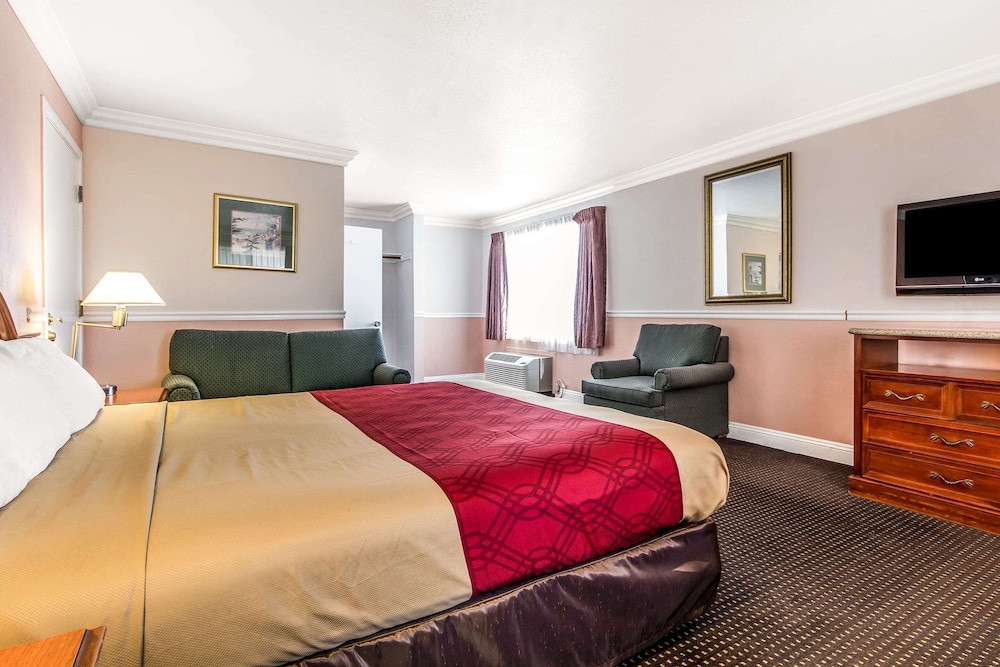 Econo Lodge Castro Valley 22/56