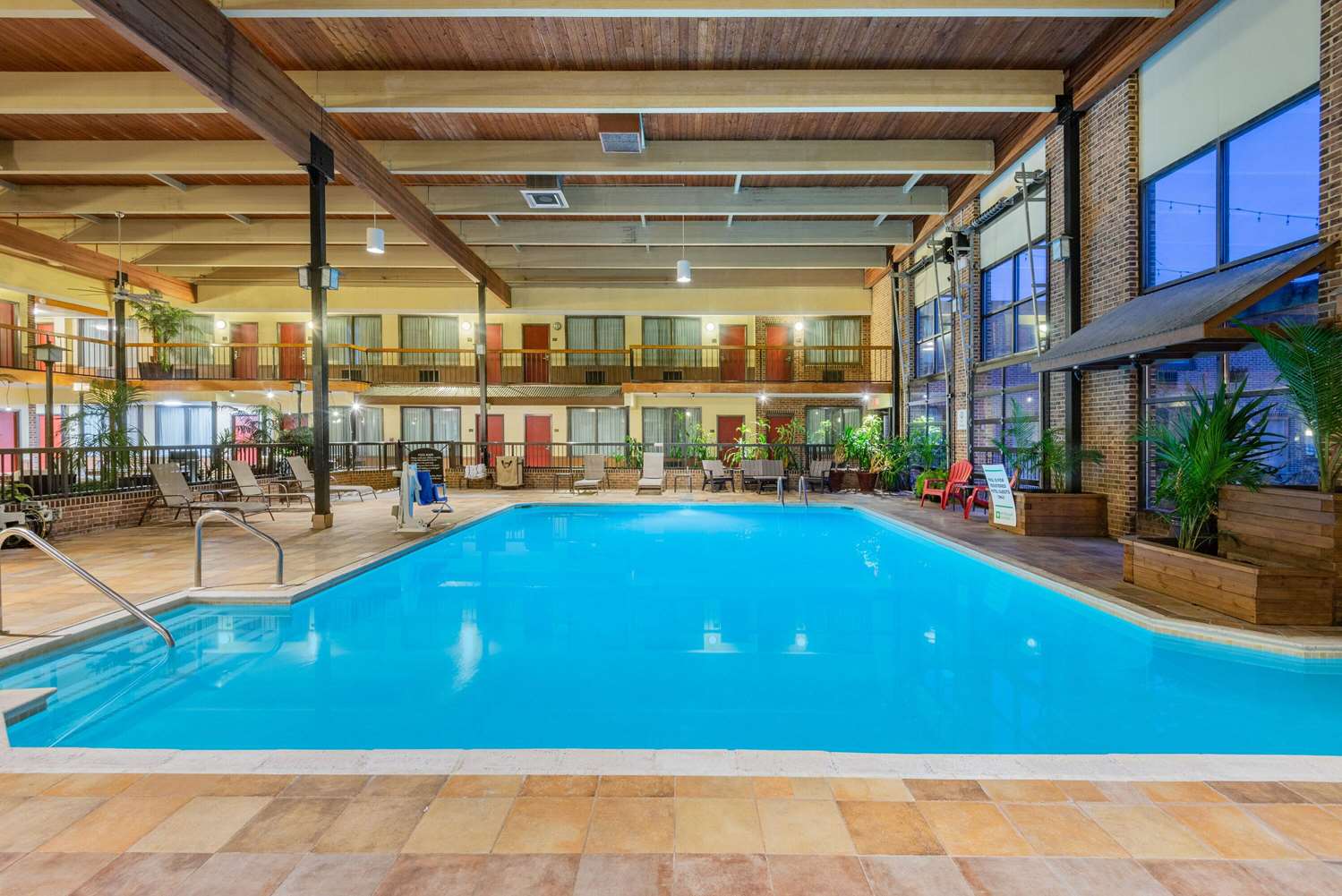 Wyndham Garden York 33/56