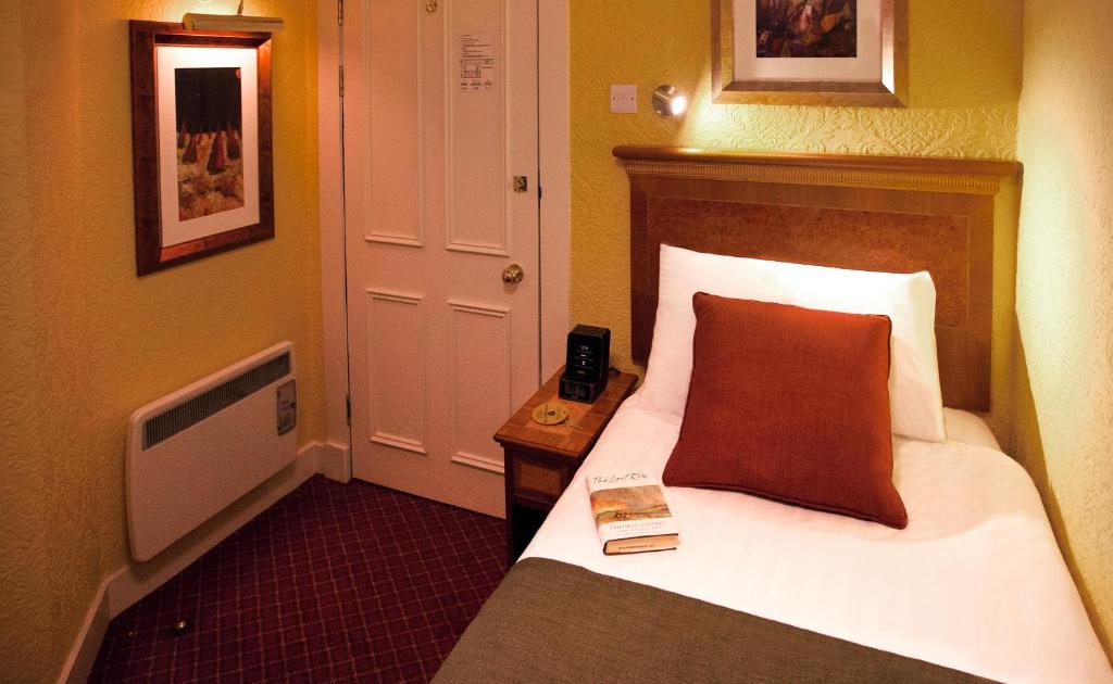 غرفة كلاسيكية مفردة، Royal Highland Hotel 4/7