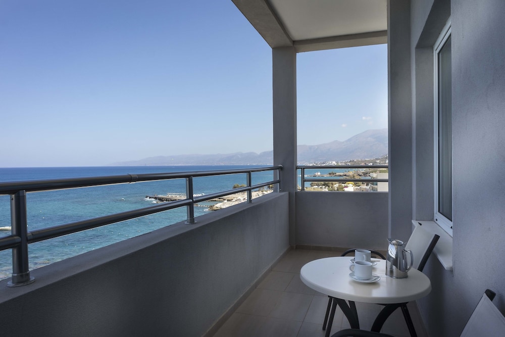 Glaros Beach Hotel 22/50