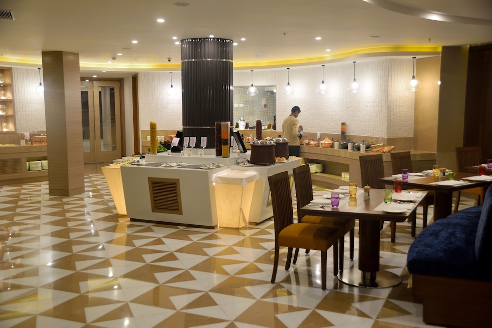 Sarovar Portico Outer Ring Road Bengaluru 55/61