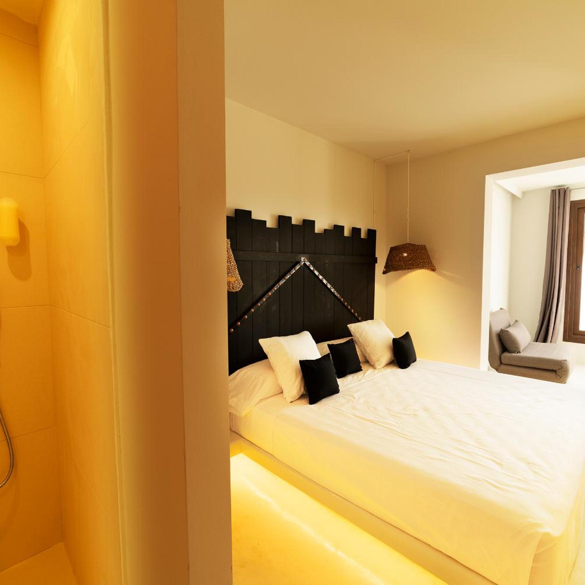 Big, Economy, Double Bed