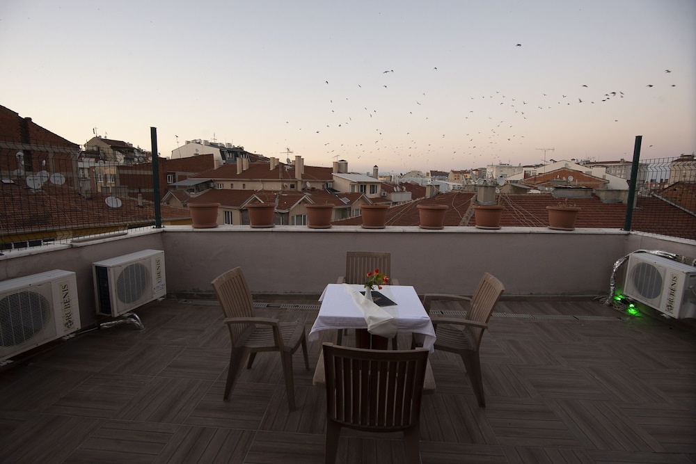 Srf Hotel 23/29
