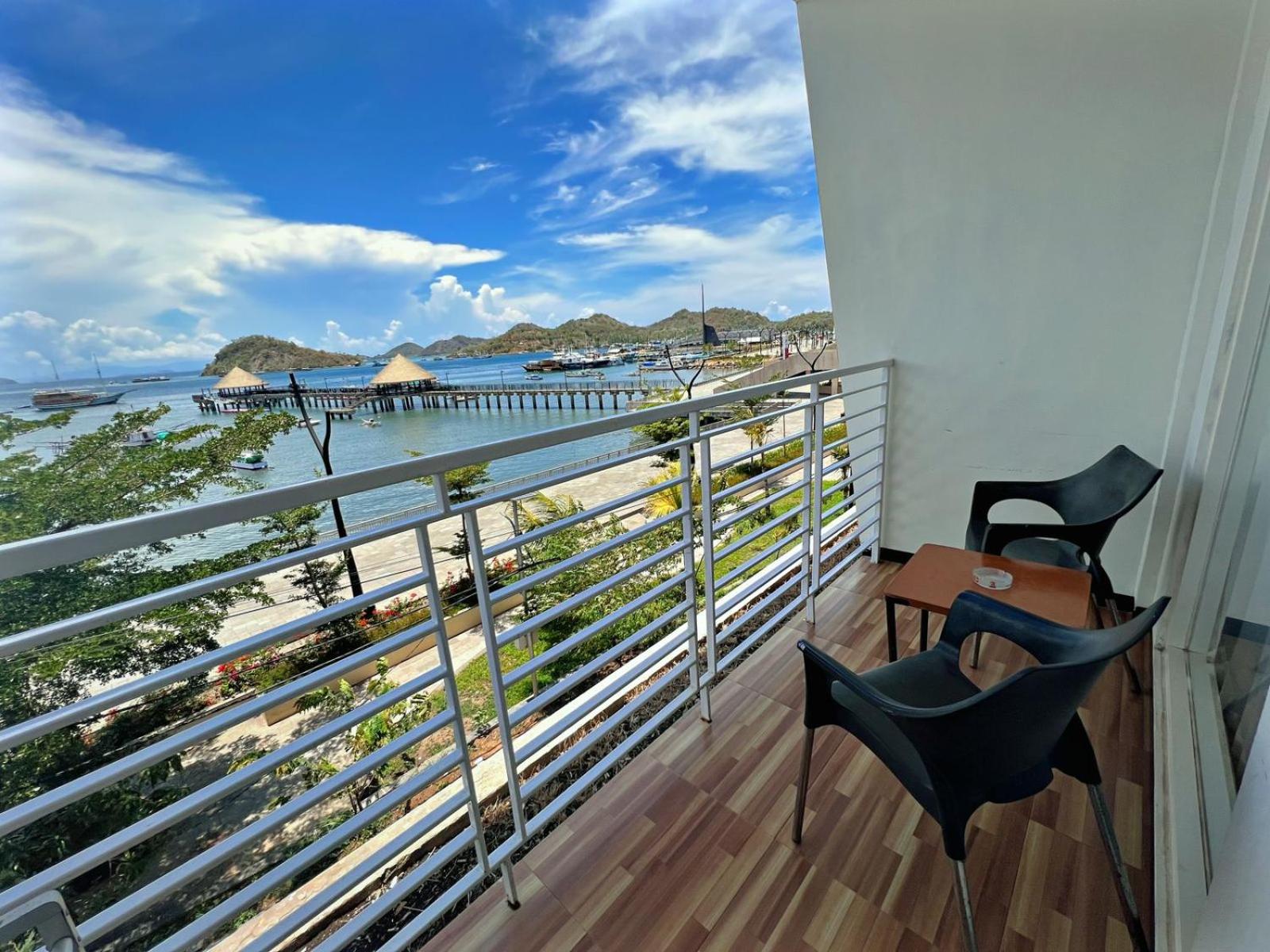 Matahari Hotel 24/32