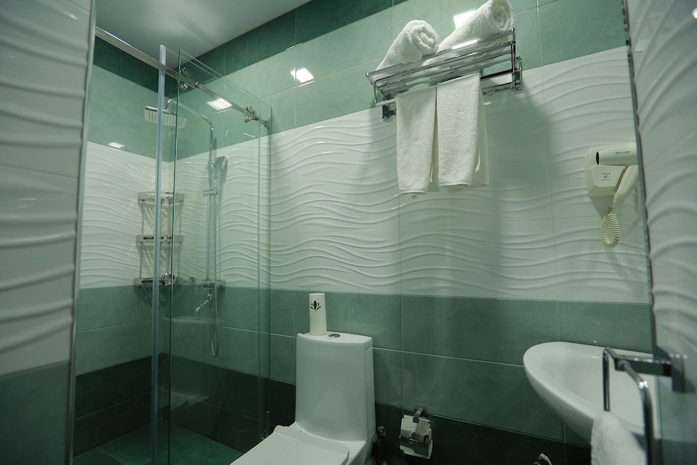 ADA Hotel Tashkent 56/58