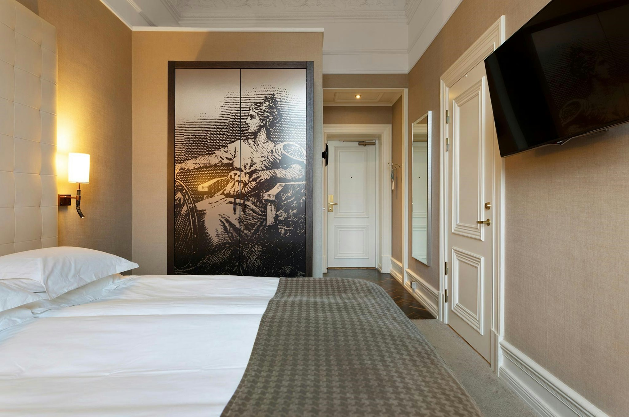 STANDARD, DOUBLE BED