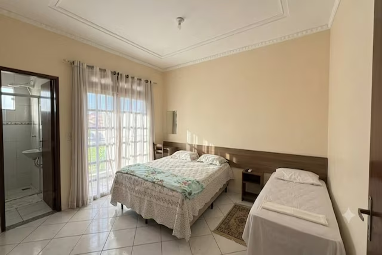 Room at OYO Gratitud Home, IMPERATRIZ