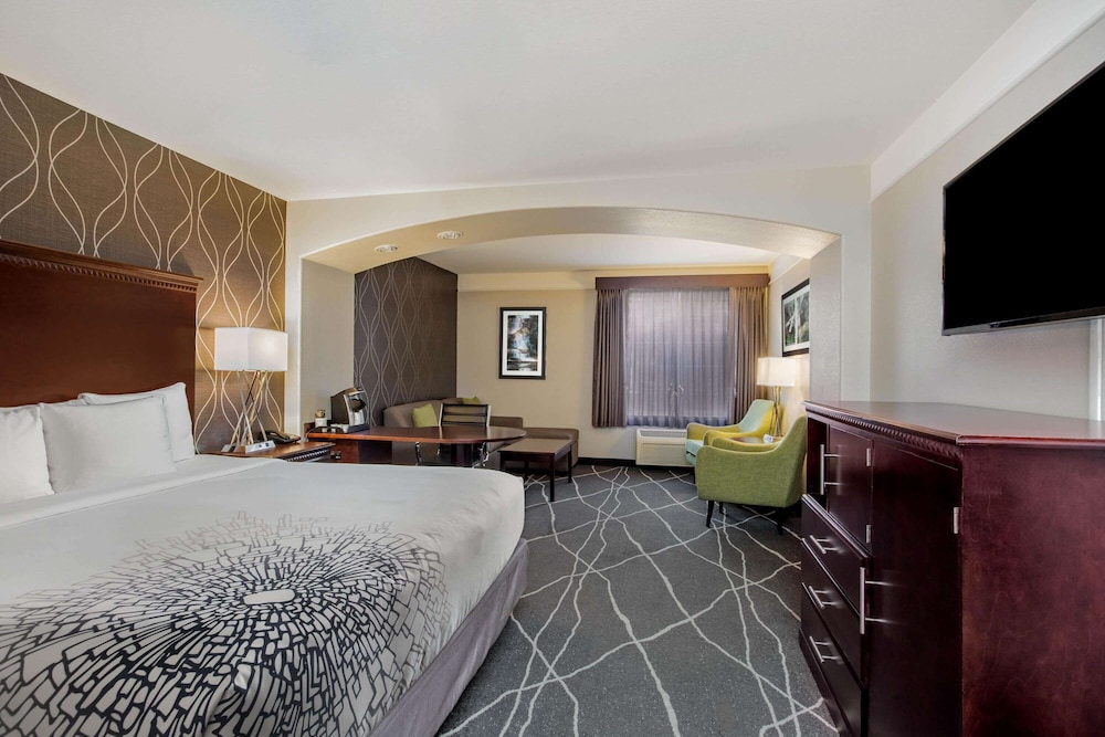 Fairfield Inn & Suites By Marriott Fresno River Park 21/54