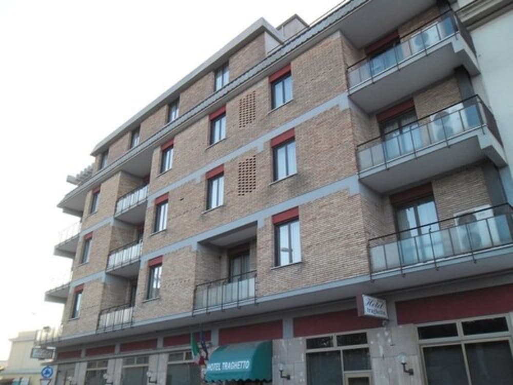 Hotel Traghetto 2/25