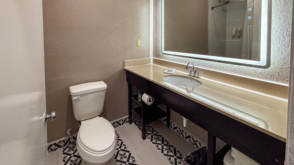Studio6 Houston, TX - Westchase 52/56