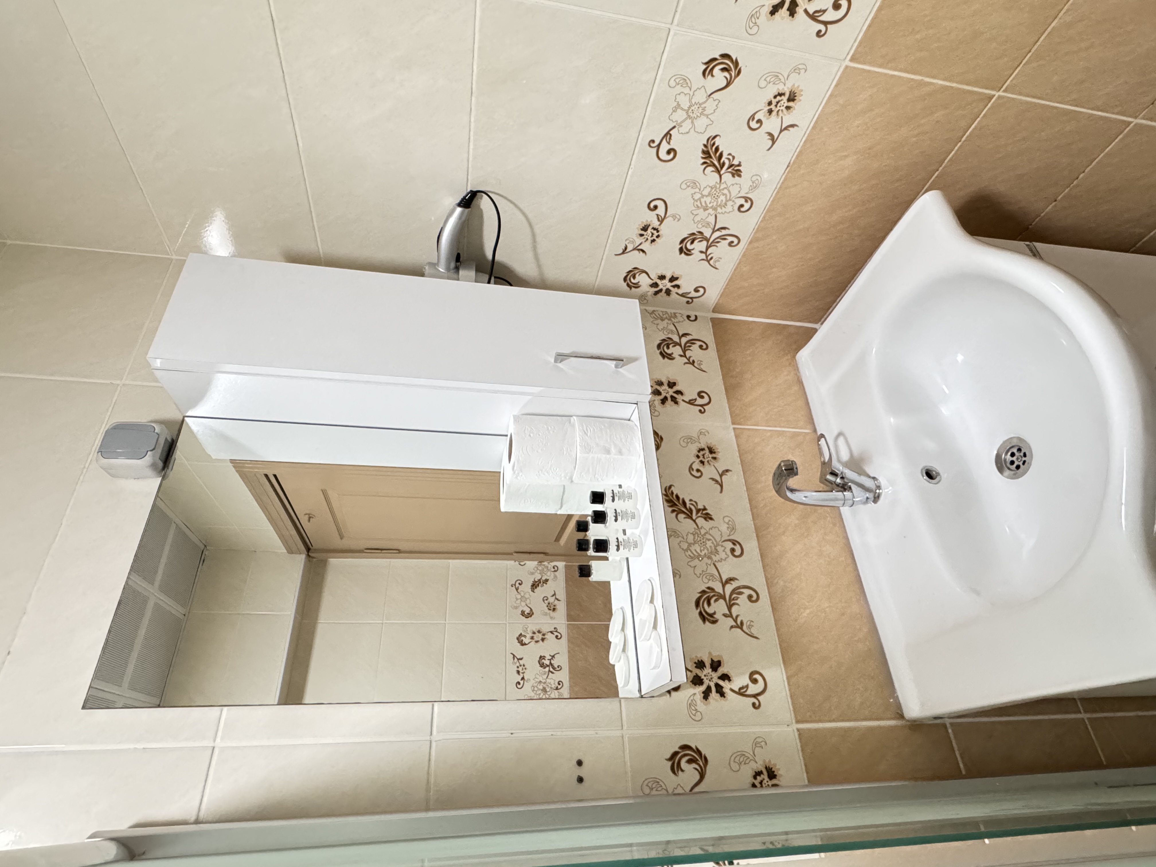 Renova Hotel Fatih 47/50