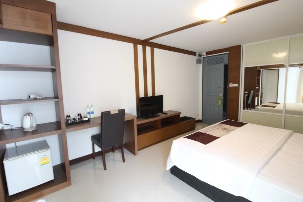 Leelawadee Resotel Raminthra 22 18/84