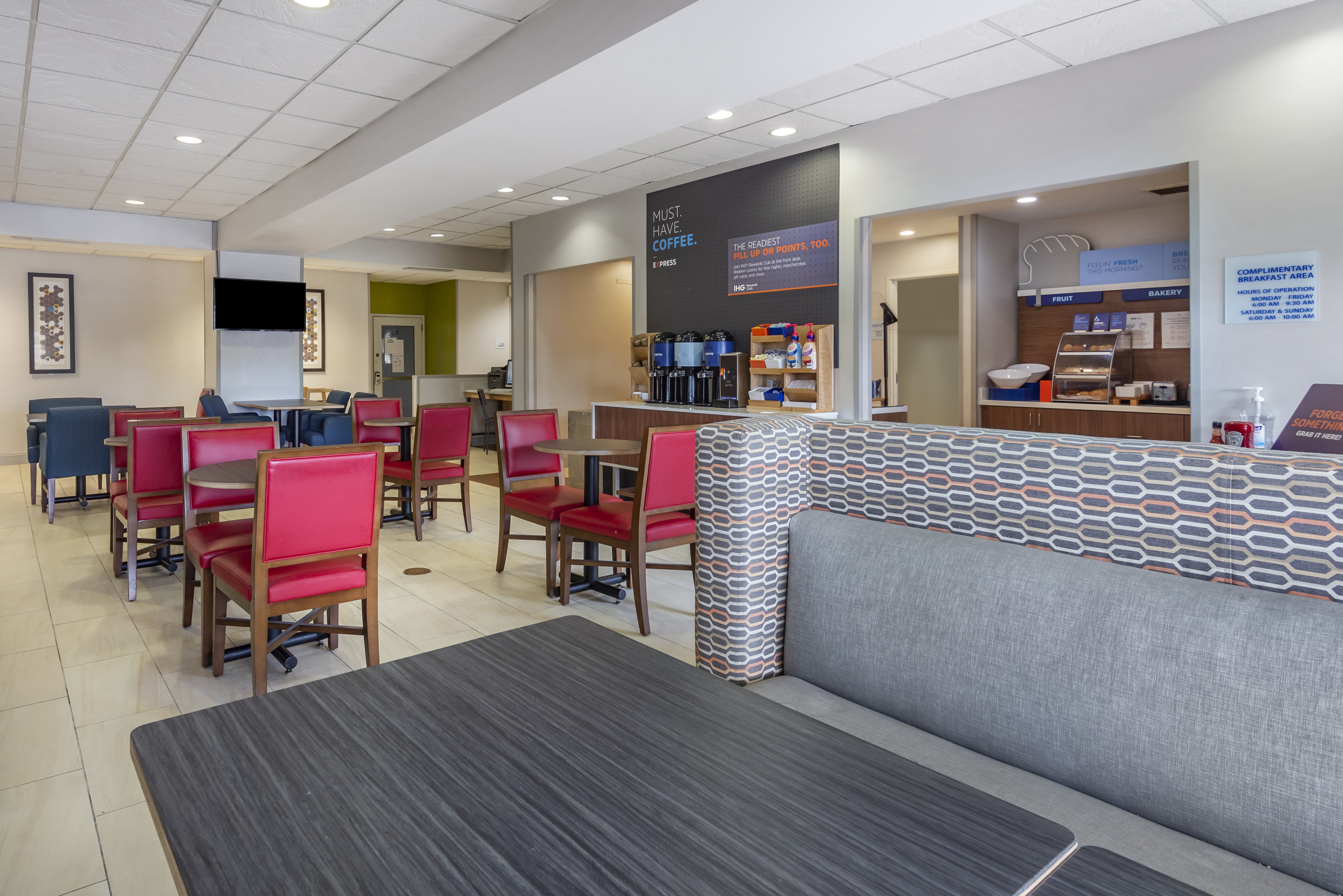 Holiday Inn Express Charlotte West - Gastonia, an IHG Hotel 55/80