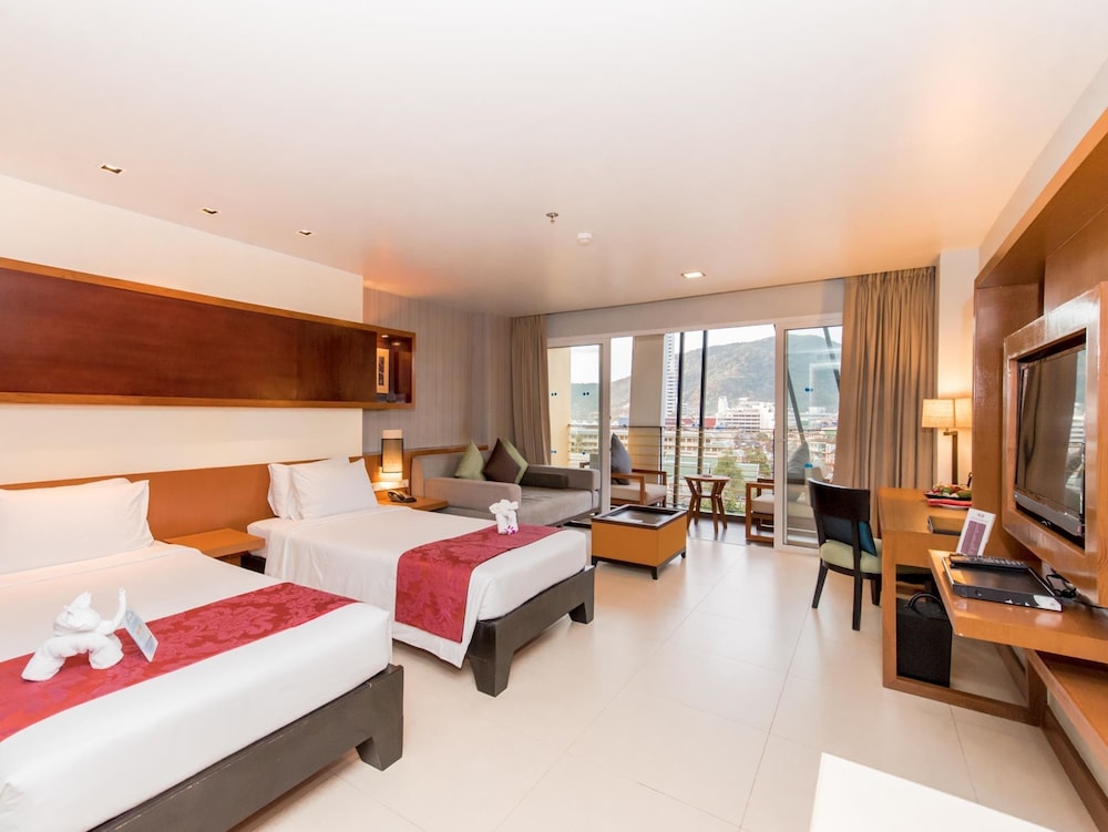 Ashlee Hub Hotel Patong 24/66