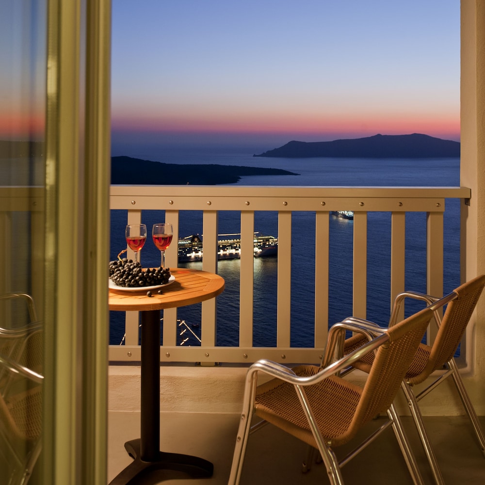 Panorama Boutique Hotel 63/69