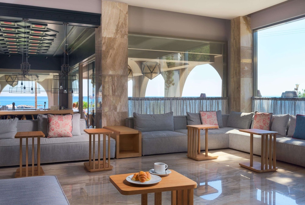 Porto Angeli Beach Resort 53/76