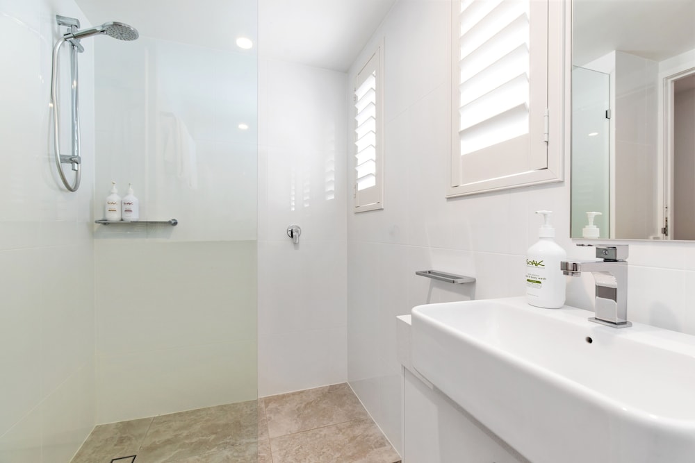 Bella Casa Noosa 69/73