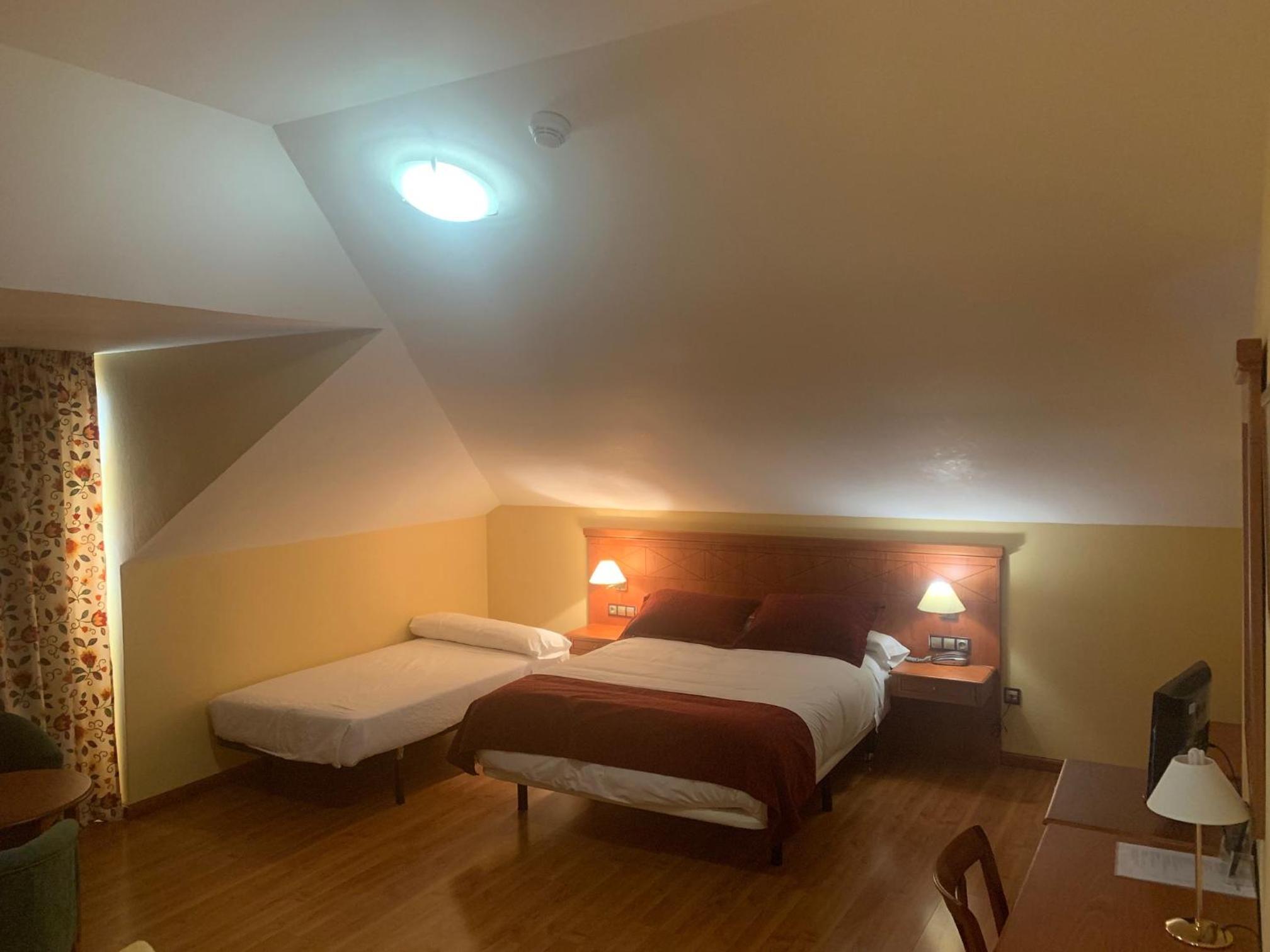 Hotel Camino Real 13/50