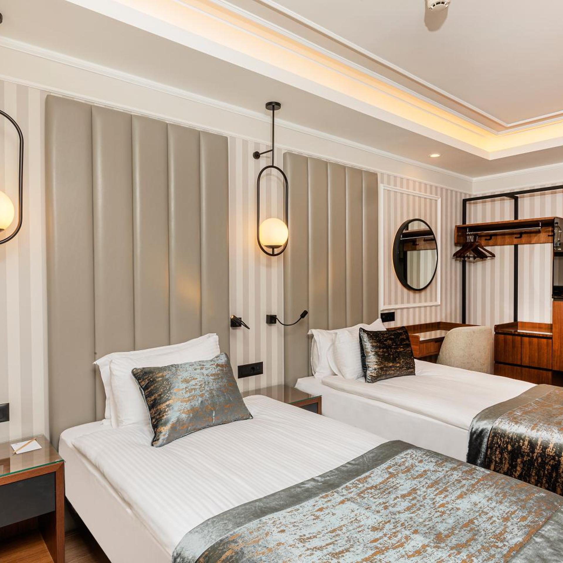 Basement, Triple, Single Bed, Balcony